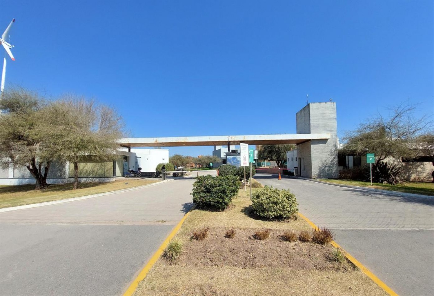 Vendo Lote en Villa Catalina, Cordoba.