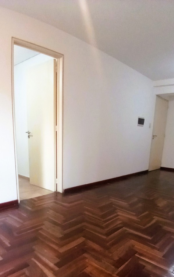 Nueva Cordoba. Se Alquila departamento de 1 dormitorio.