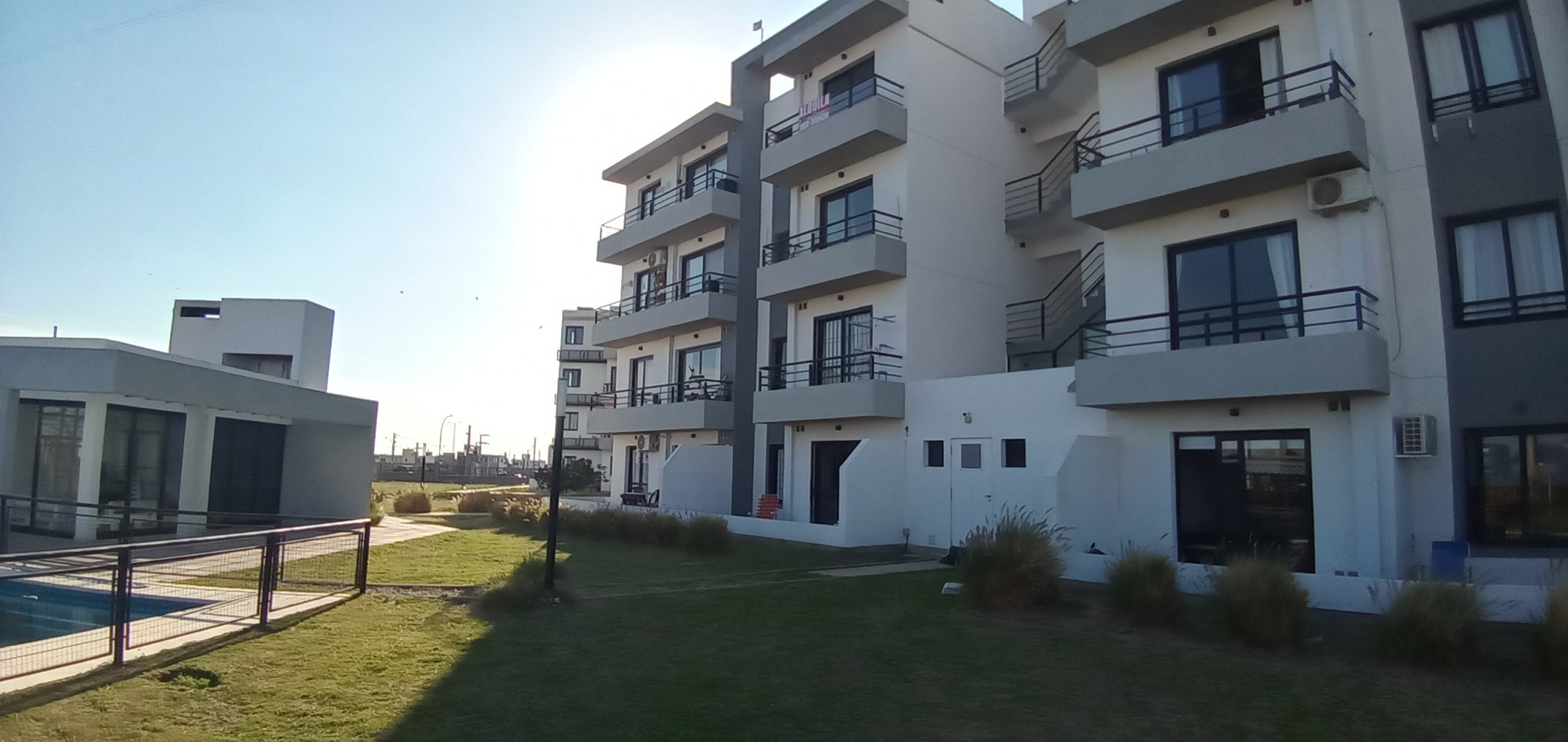 Departamento de 1 dormitorio en Venta en Valle Cercano.